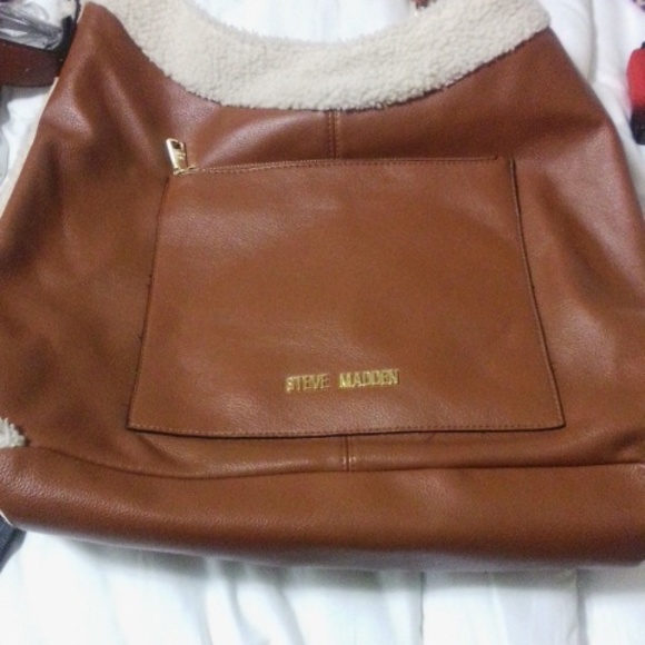 Steve Madden large purse - Picture 3 of 3
